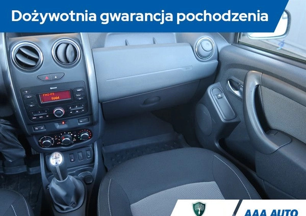 Dacia Duster cena 50000 przebieg: 56425, rok produkcji 2017 z Wschowa małe 211